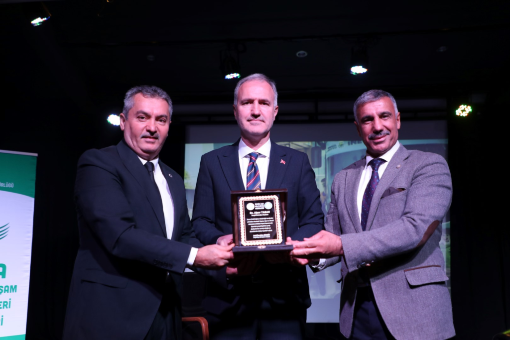 İnegöl’de “Yeşil Koltuk” Söyleşisi Başladı