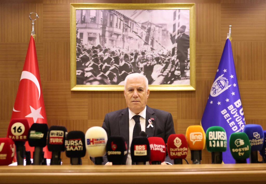 Bozbey: “Yağış Gelirse Kesintiler Bitecek, Bu Sorunu Kökünden Çözeceğiz!”