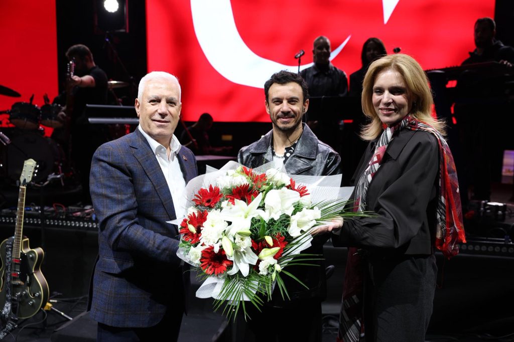Yıldırım’da Cumhuriyet Coşkusu Buray ile Dorukta