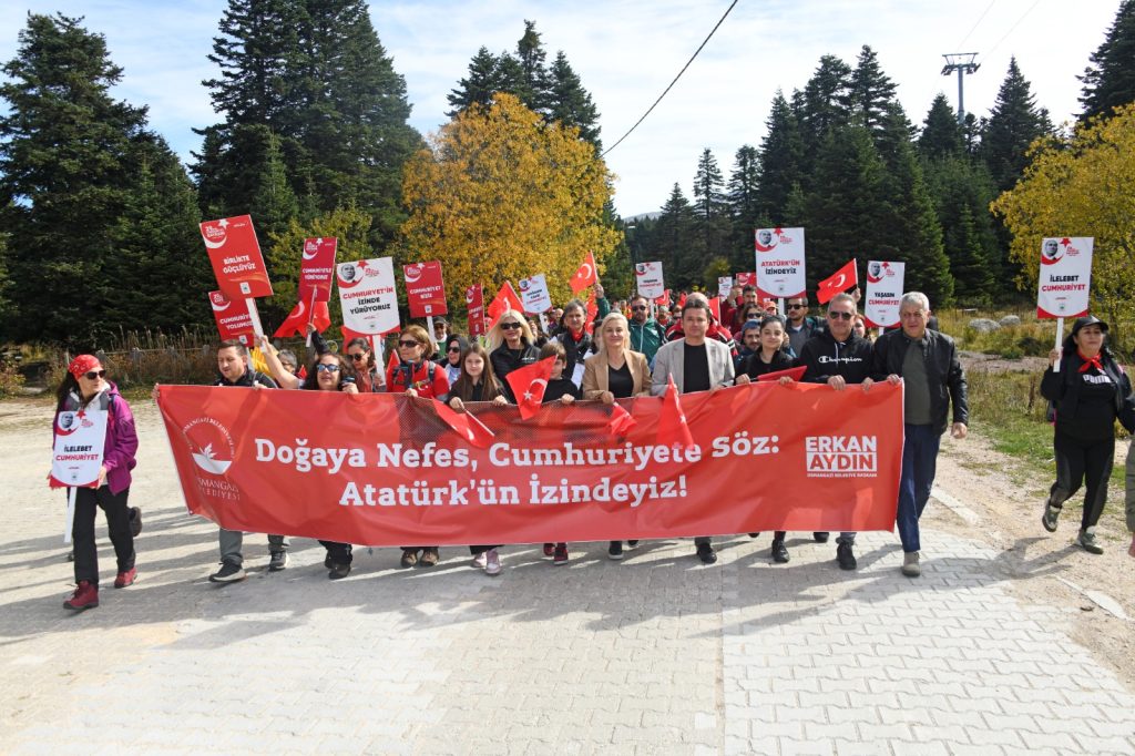 Osmangazi’de Cumhuriyet Coşkusu Uludağ’a Taşındı