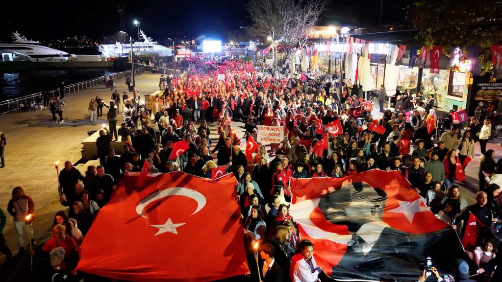 CUMHURİYET’İN KALBİ MUDANYA’DA ATTI: Başkan Dalgıç: “Cumhuriyet Miras Değil, Emanettir”