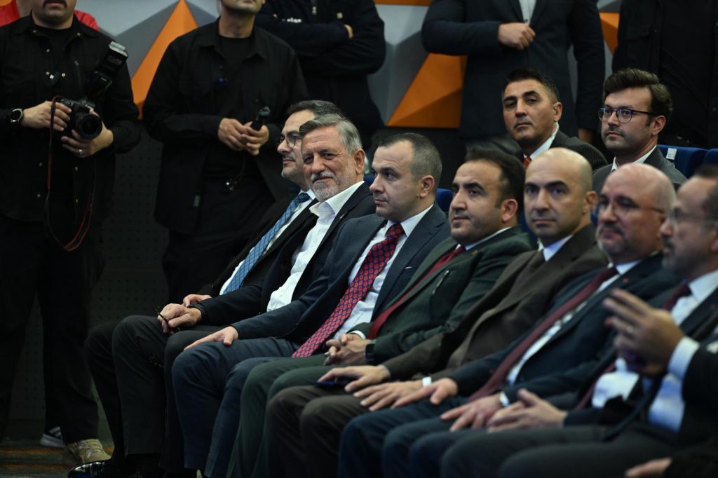 İbrahim Burkay, Milli Teknoloji Atölyesi Açılışına Katıldı