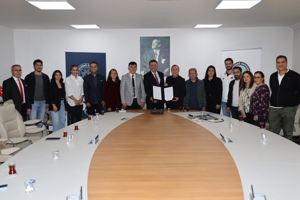 Özel Çocuklar BUÜ ve TÖSSFED’in İşbirliği İle Topluma Kazandırılıyor