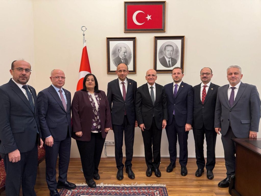 Harmancık ve Büyükorhan’da Yeni İlçe Başkanları Görevde