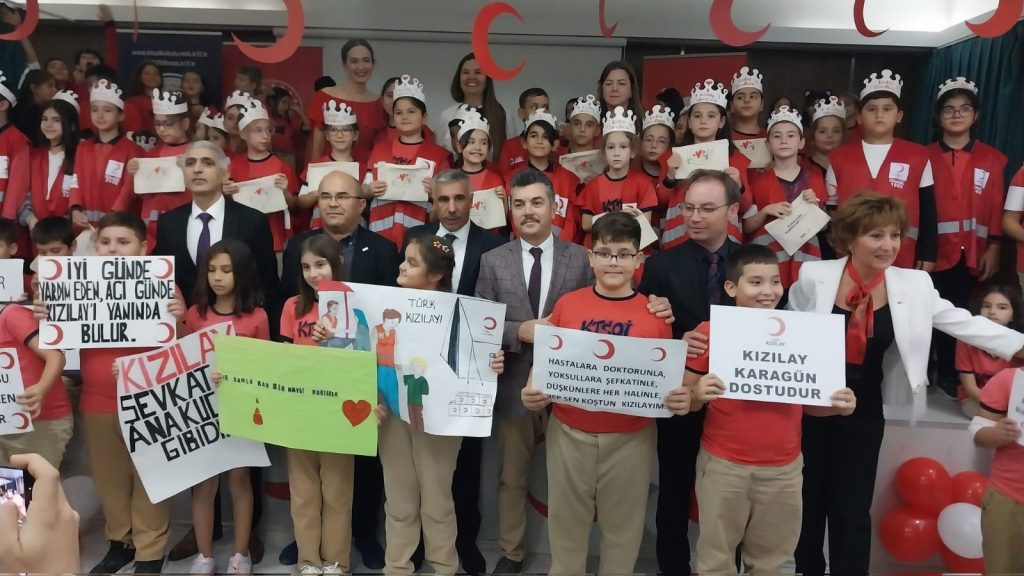 Kızılaycılık Ruhu Okullarda Yeniden Canlanıyor