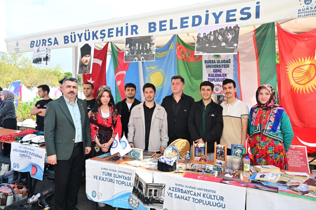 Yıldırım Belediyesi’nden Üniversite Öğrencilerine Sıcak Karşılama: ‘Kampüse Hoş Geldin’ Etkinliği