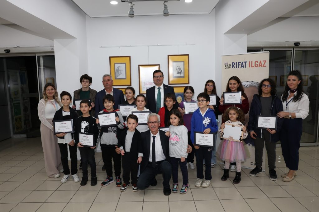 Rıfat Ilgaz’ın “Öksüz Civciv”i Çocukların Karikatürlerinde Hayat Buldu