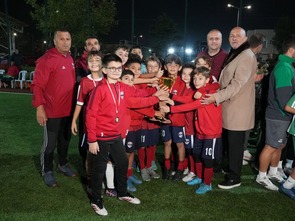 Osmangazi Belediyesi’nden Cumhuriyet Coşkusu