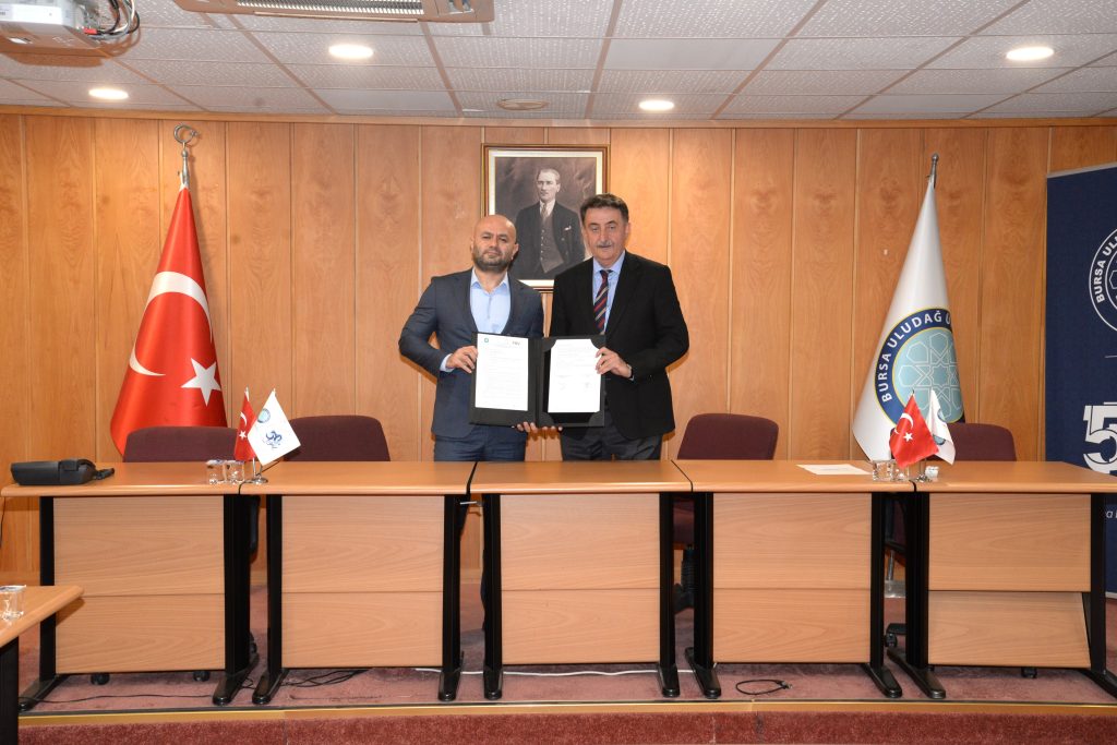 BUÜ’den Sanayi ile Güçlü İş Birliği