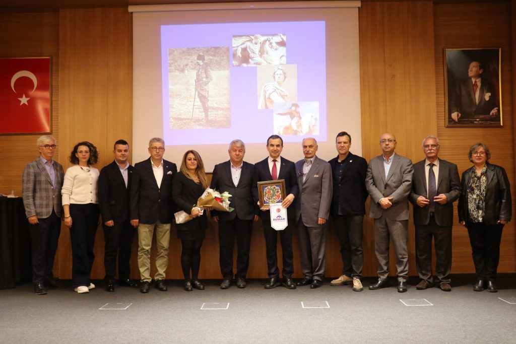  BUMİAD’dan “Atatürk Ve Cumhuriyet” Konulu Etkinlik