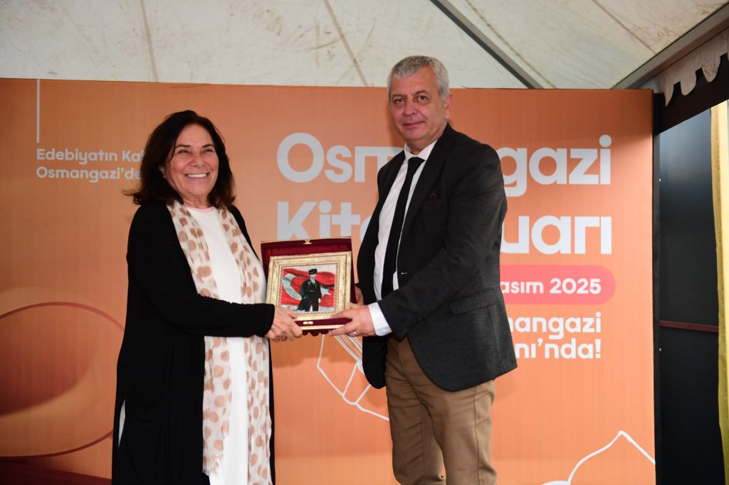 Osmangazi Kitap Fuarında Edebiyat Rüzgarı