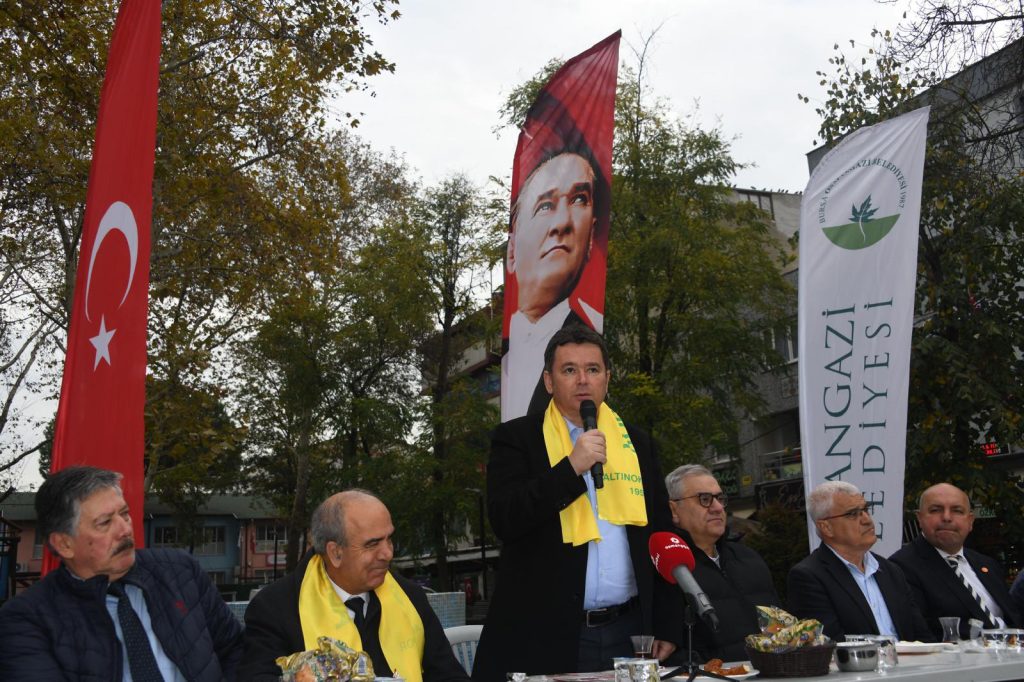 Başkan Erkan Aydın İstiklal Mahallesi’nde