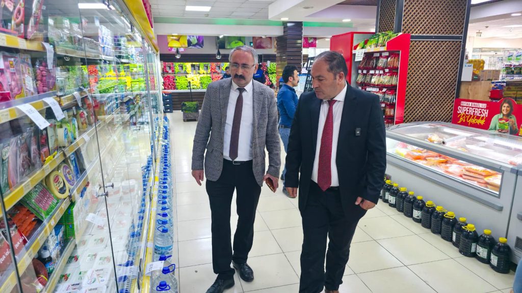 Gemlik Belediyesi Zincir Marketlerde Denetimde