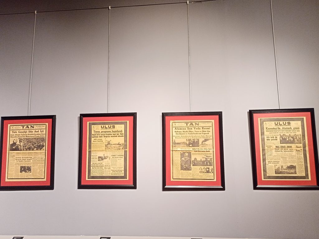 Büyükşehir’den 10 Kasım’a Özel İki Anma Sergisi