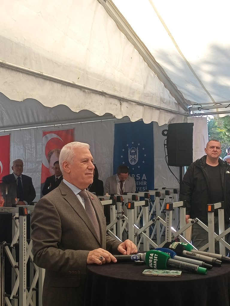 Başkan Bozbey Gürsu’da Vatandaşlarla Buluşuyor