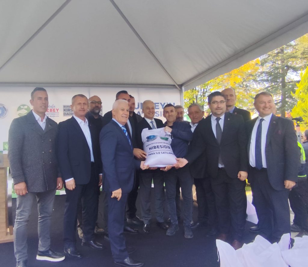 Başkan Bozbey:”Toprağına Sahip Çıkan Kentler Geleceğine de Sahip Çıkar”