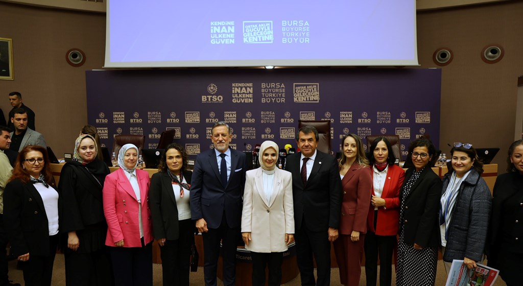 Bakan Göktaş, Bursalı Güçlü Kadın Sanayicilerle Buluştu
