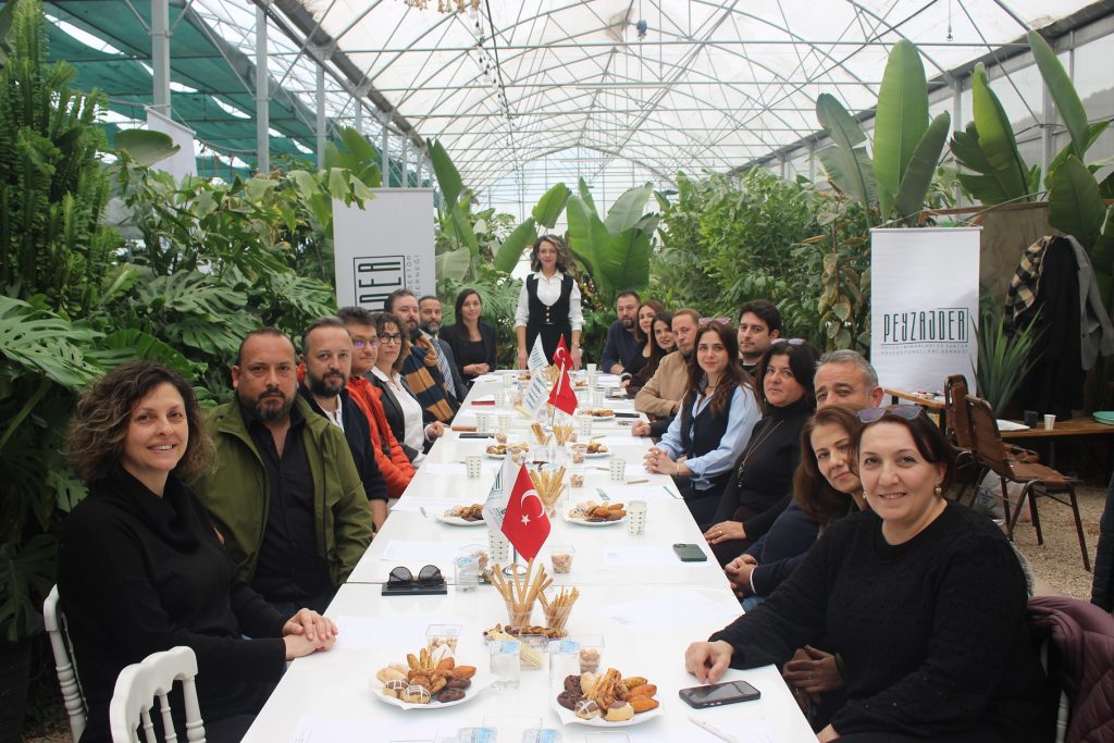 PEYZAJDER’de Fulya Akfidan Sevim Yeniden Başkan Seçildi