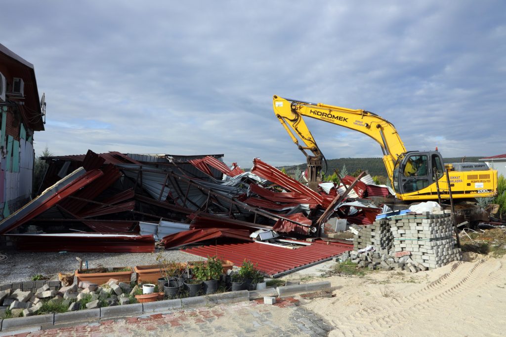 Mudanya’da Kaçak Yapıya Büyük Operasyon: İki Bin Yapı İçin Yıkım Kararı Alındı!