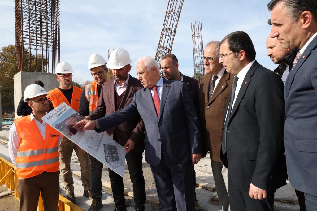 Atatürk Spor Salonu 5016 Kişilik Kapasiteyle Yeniden Doğuyor