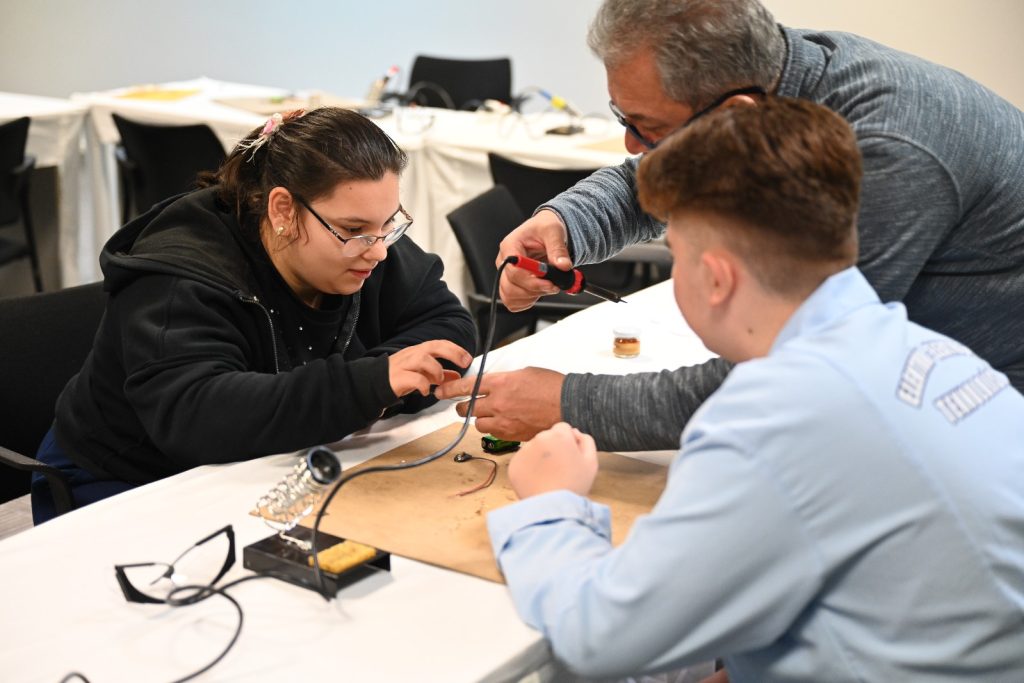 Büyükşehir Belediyesi’nden 3 Aralık’ta Eğlenceli Etkinlikler