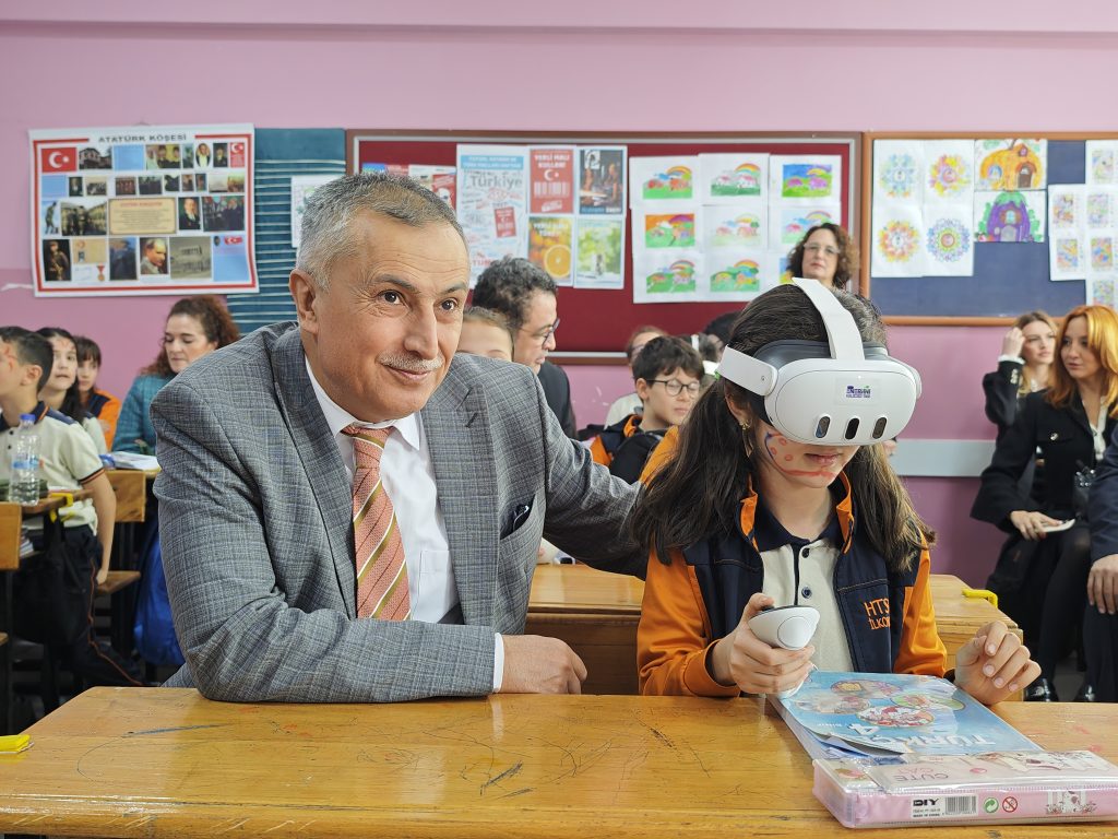 Bursa MEM Ve UEDAŞ’tan Stratejik İş Birliği: Enerji Tasarrufu Ve Sürdürülebilirlik Bilinci Eğitime Taşınıyor