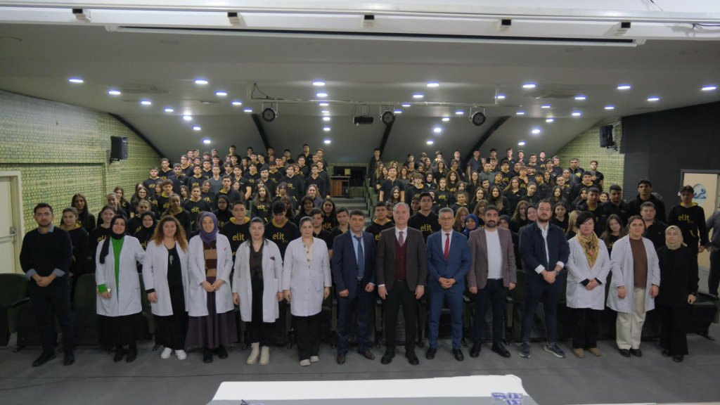 İnegöl’ün Anahtarı Gençlerde Başkan Alper Taban’dan “Birlikte Yönetelim” Mesajı!