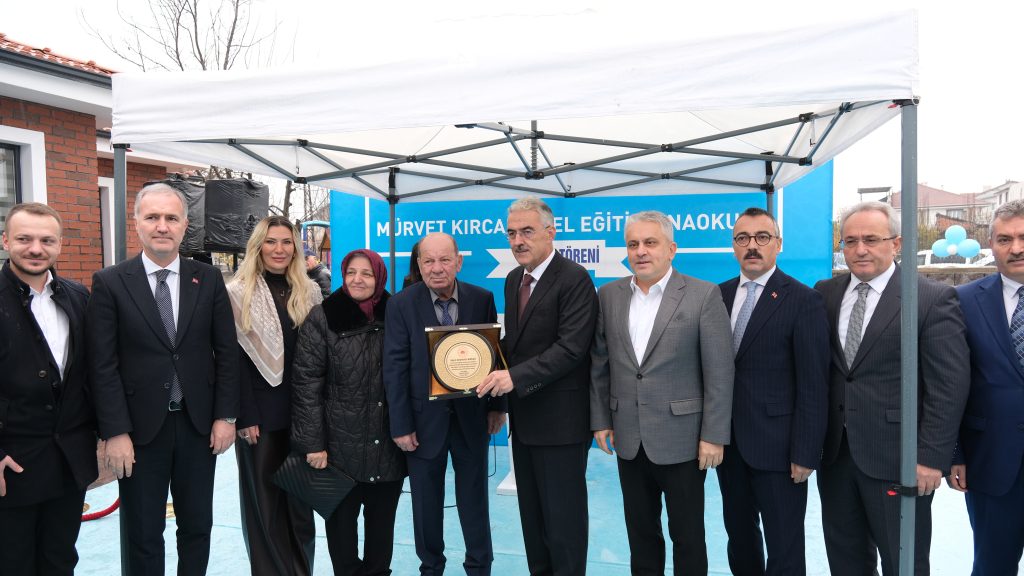 İnegöl’e Büyük Hâyır: Şehrin İlk Özel Eğitim Anaokulu Açıldı!