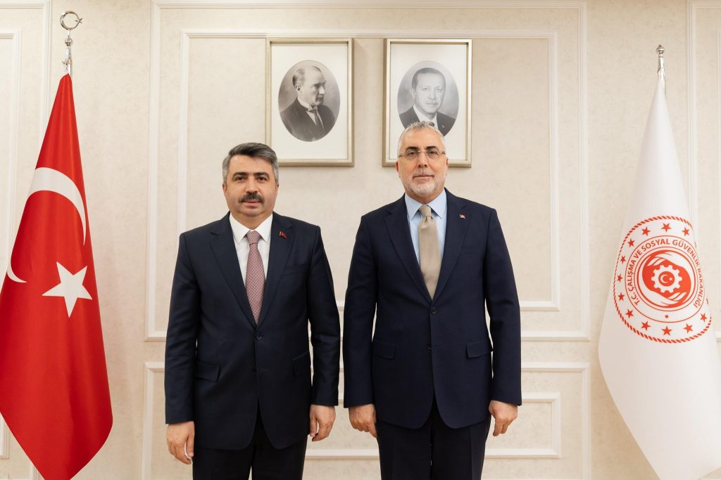 Oktay Yılmaz’dan Bakan Işıkhan’a Ziyaret