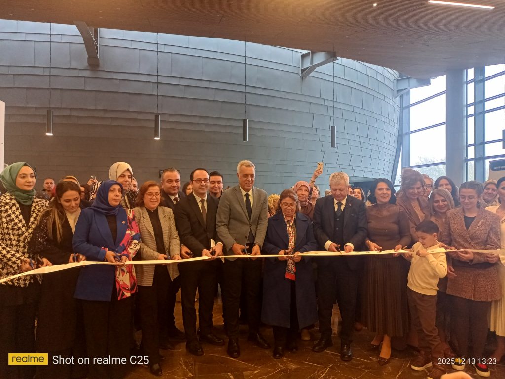 Osmangazi’de “Cengiz Aytmatov Günleri” Başladı