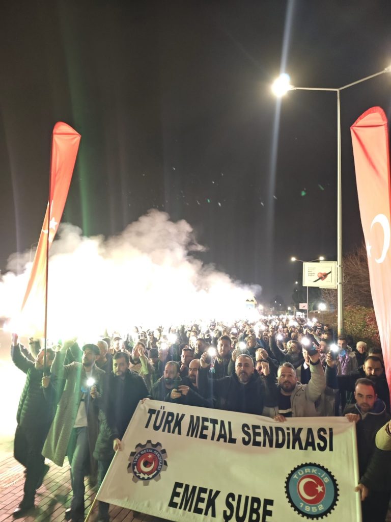 Metal Fırtına Dinmiyor!