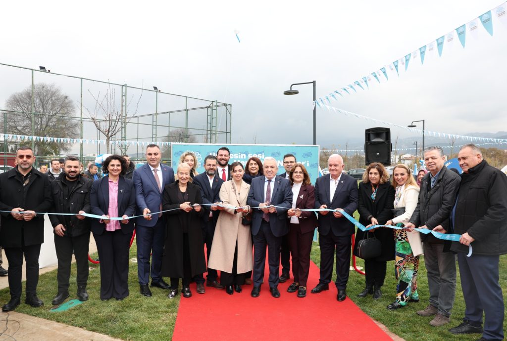 Nilüfer'de Yaylacık Parkı ve Koşu Yolu Açıldı