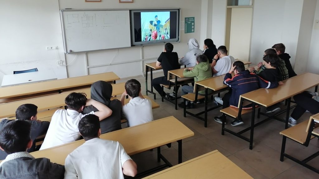 Bursa Büyükşehir’den Gençlere Büyük Müjde 10 Bin Öğrencinin Eğitim Desteği Hesaplara Yattı!