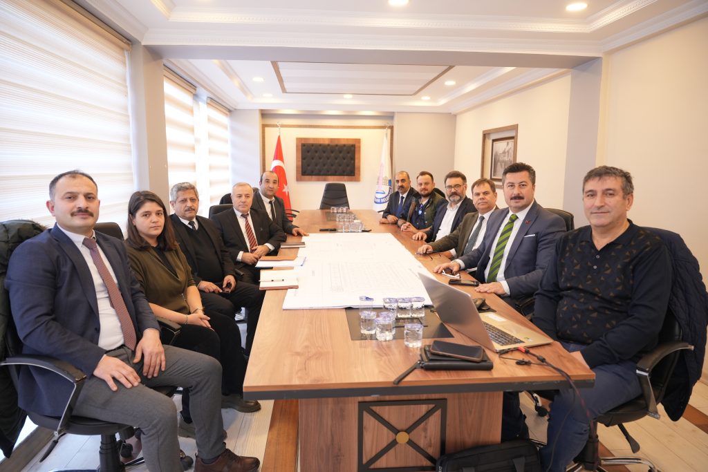 Yenişehir’de Modern Kapalı Pazar İçin Düğmeye Basıldı