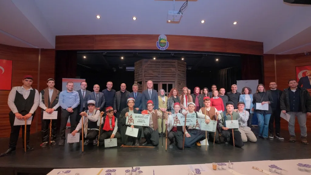 İnegöl’ün Genç Meddahları Sahne Aldı