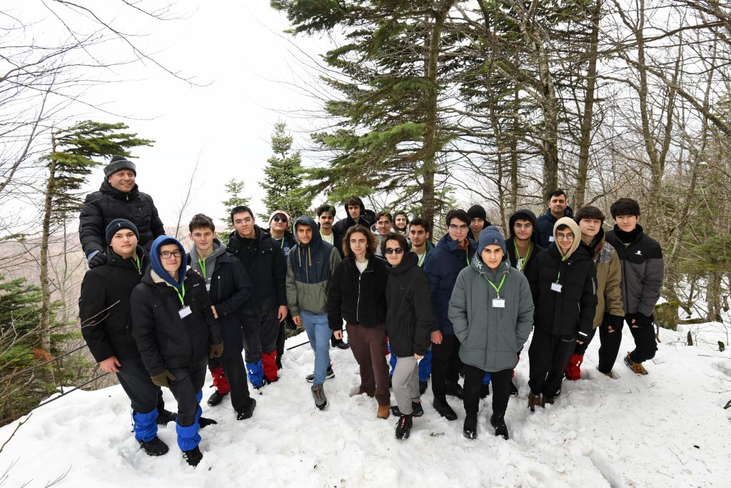 Osmangazili Gençler Zirvede Moral Depoladı