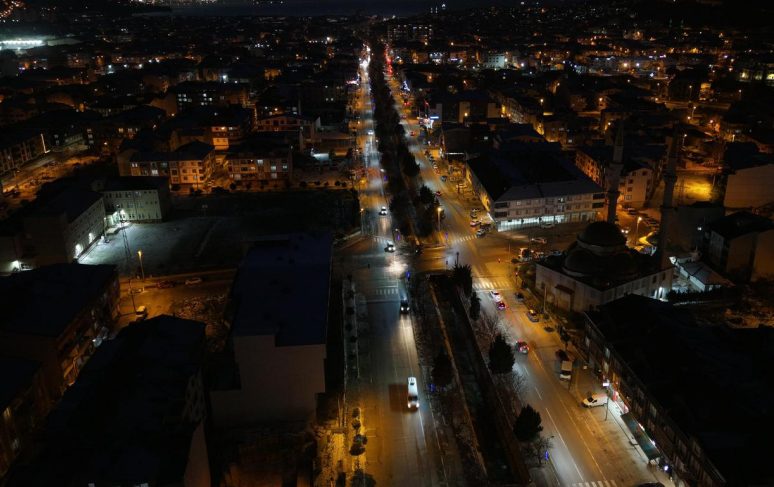 Gemlik’te Modern Aydınlatma Atağı