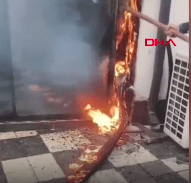 İnegöl’de 2 Katlı Evde Çıkan Yangın Söndürüldü