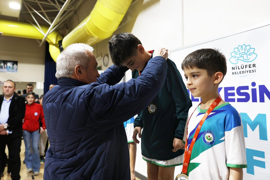 Nilüfer'de Muhteşem Squash Finali