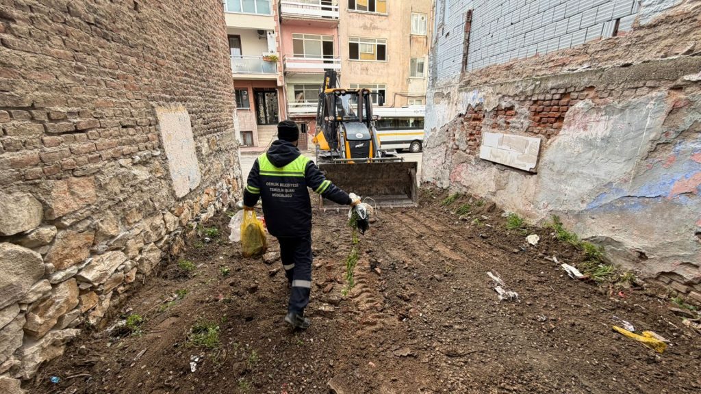 Gemlik’te Hizmet Seferberliğ