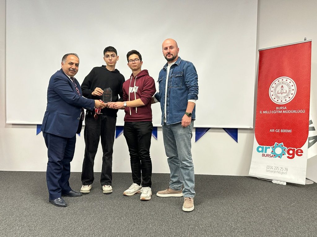 Bursa’nın “Robot Şampiyonları” Belli Oldu: İstikamet Çek Cumhuriyeti!