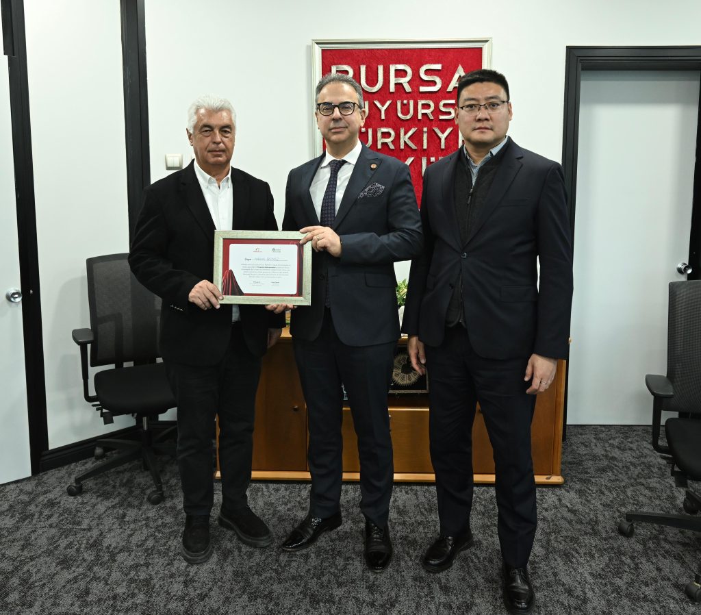 Bursa’dan Dünyaya Dijital Kapı: "İhracatın Kahramanları" BTSO’da Buluştu!