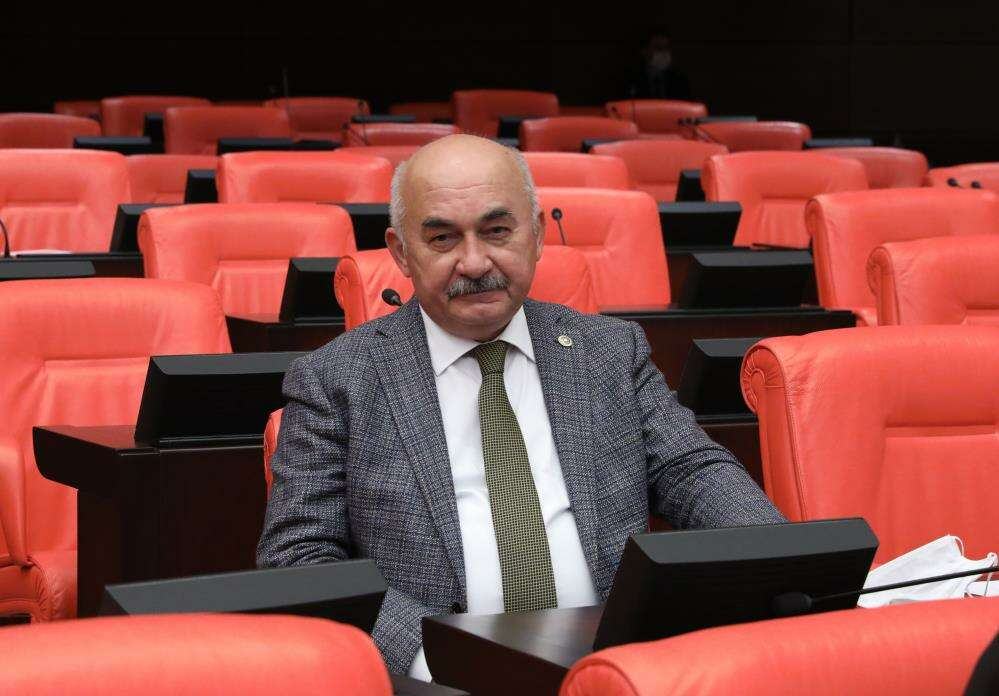 MHP’li Vahapoğlu’ndan korkutan iddia: “ABD, Rusya ve Çin Dünyayı Paylaştı!”