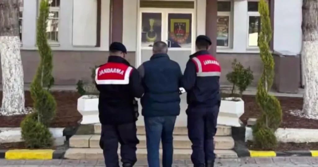 29 ilde FETÖ operasyonu: 63 gözaltı!