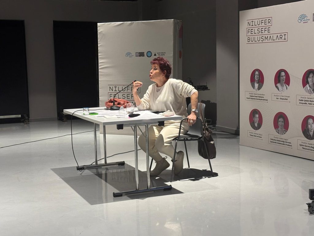 Nilüfer’de Felsefe ve Teknoloji Buluştu: Yapay Zeka Gerçekten “Düşünebilir” mi?