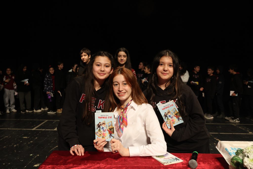 Nilüfer’de Edebiyat Rüzgarı Esti