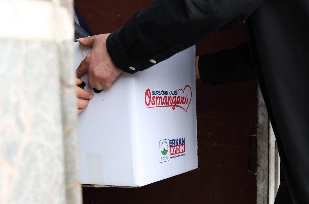 Osmangazi’de Ramazan Bereketi Kapılara Ulaştı