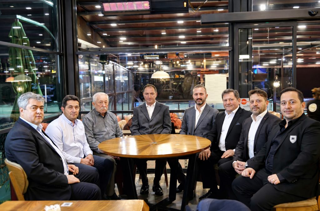 Marmarabirlik Gemlik’te “Değişim” Listesi Belli Oldu: Hasan Malatya Kadrosunu Açıkladı!