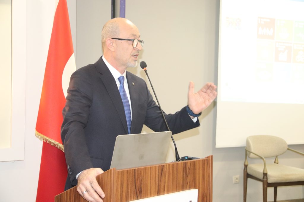 İş dünyası yapay zekânın yakın markajında