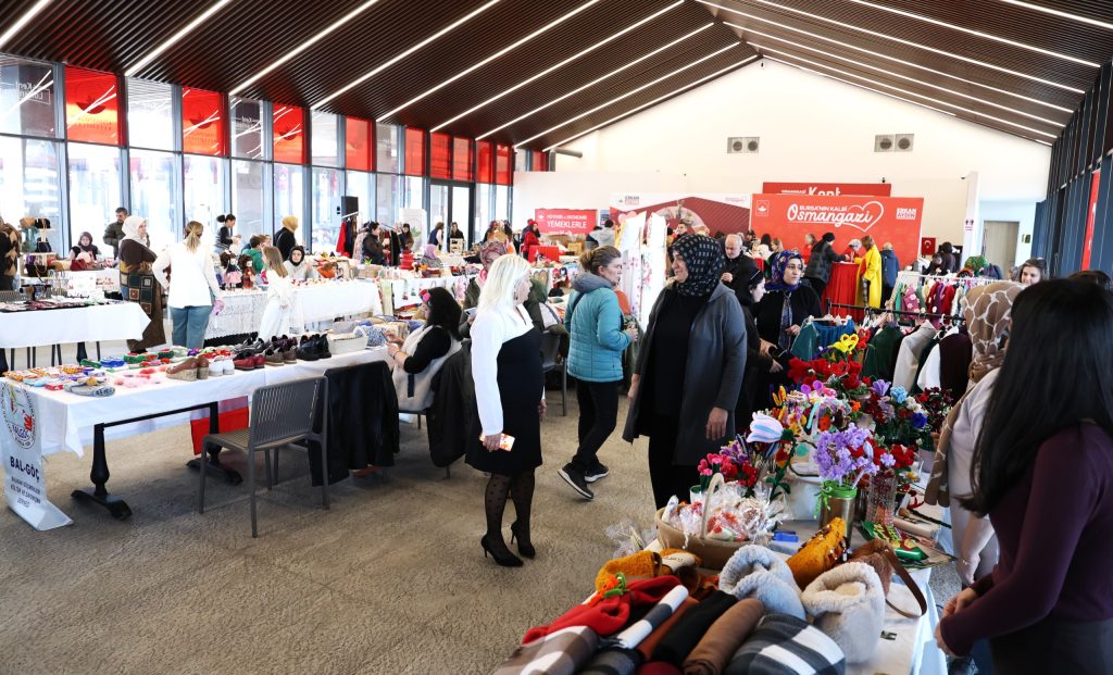 Osmangazi’de Kadın Gücü Sokağa Taştı: Üreten Kadınlara Büyük Destek!